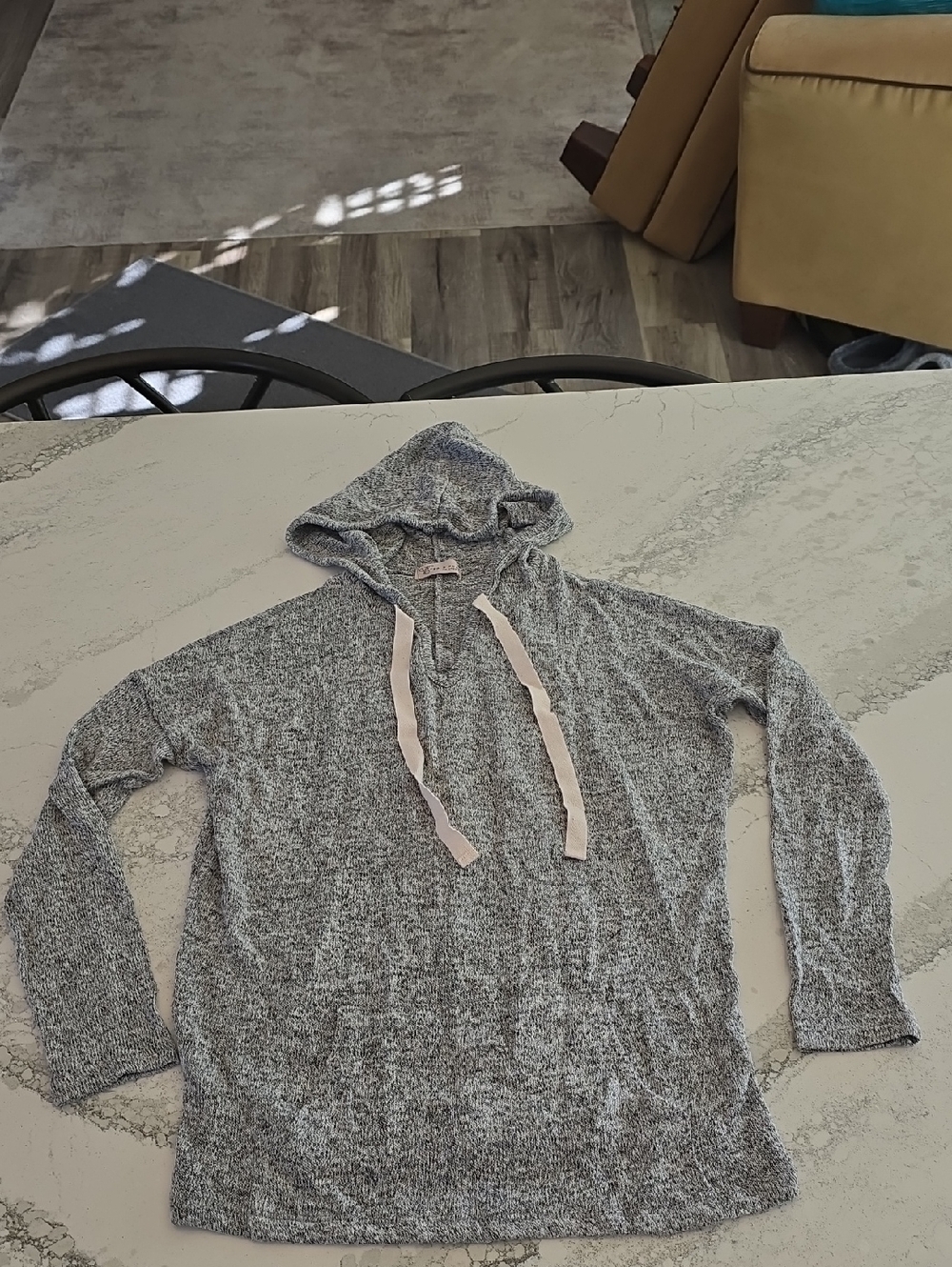 Cozy Hooded Pullover Sweatshirt - Heather Gray with Cream Ties